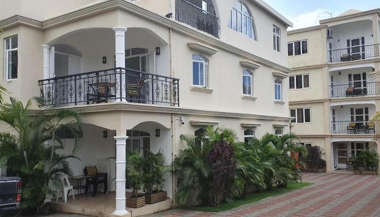 Paradise Hill Grand Baie Exterior photo