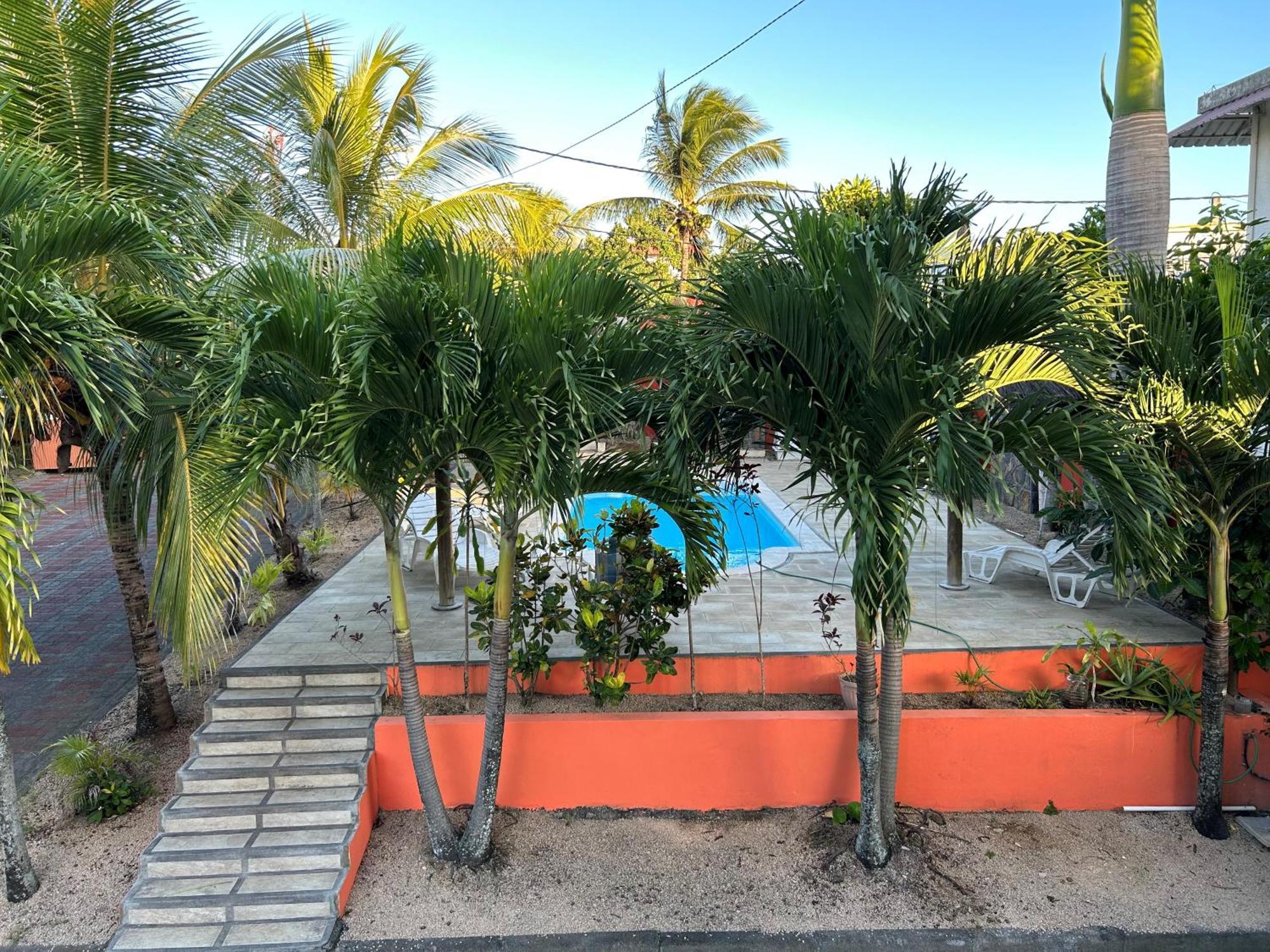 Paradise Hill Grand Baie Exterior photo